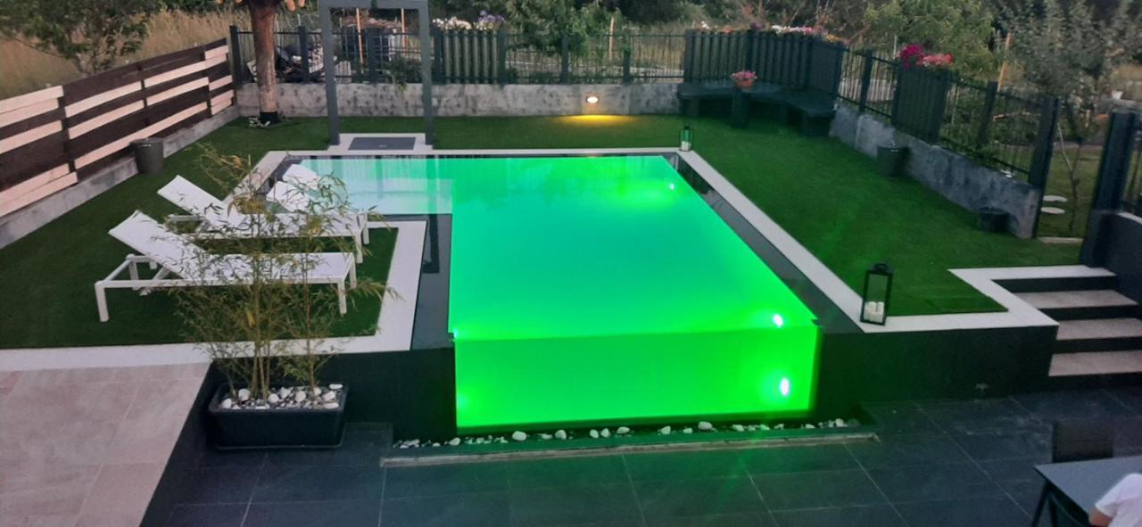 Casa Vacacional Acio Villa โอว์เรนเซ ภายนอก รูปภาพ